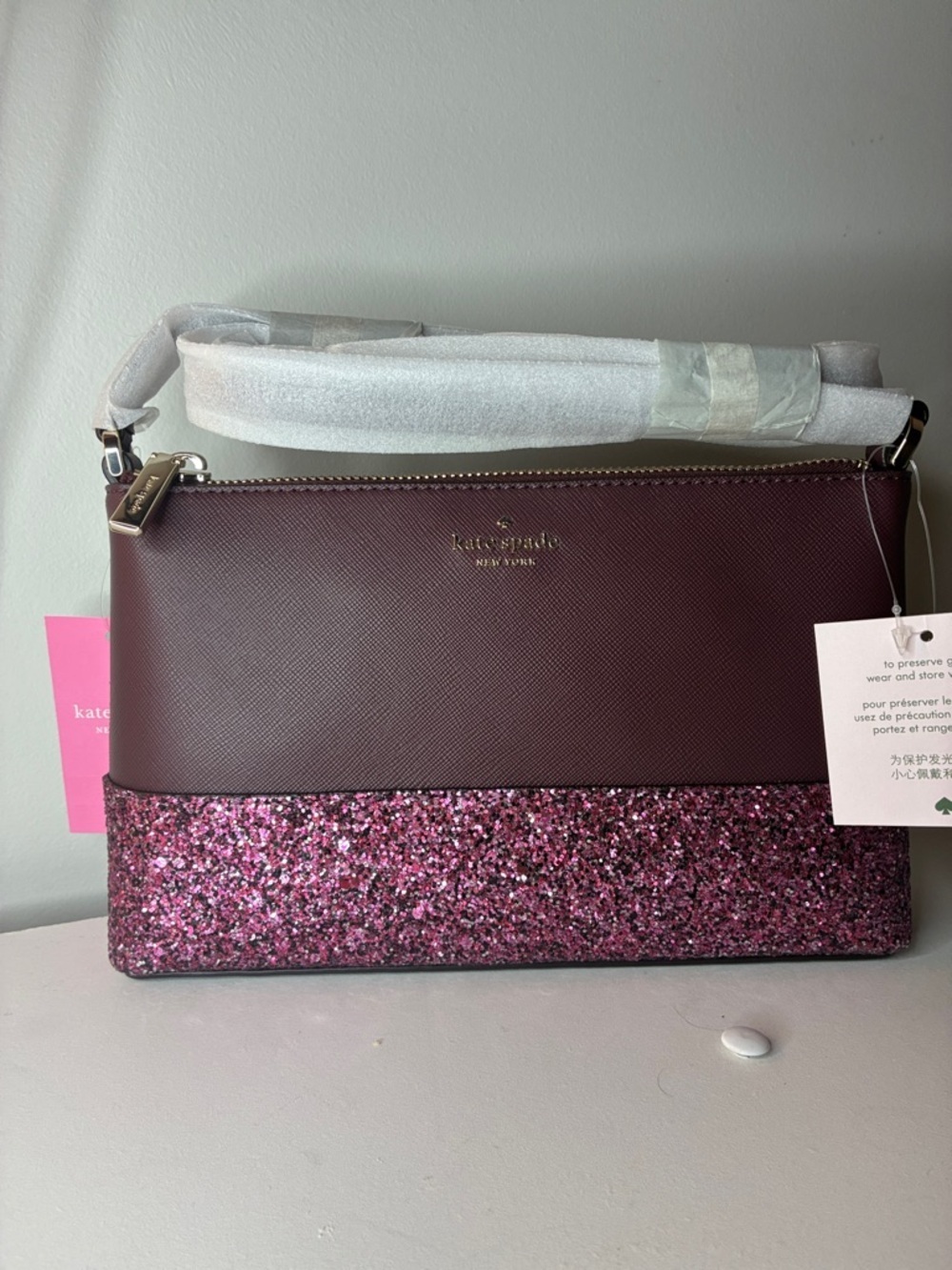 Kate Spade NWT Glitter Flash Burgundy Crossbody Bag - Picture 2 of 13